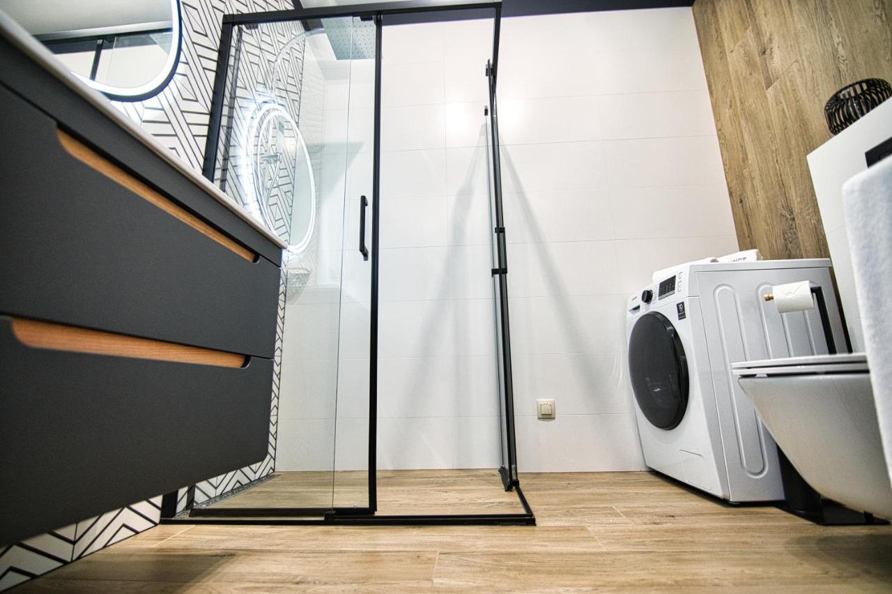 Apartament Emi Zator By Housine Exteriör bild